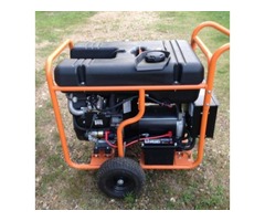 General generator like new only used 2 times kept inside | free-classifieds-usa.com - 1