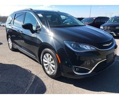 2017 Chrysler Pacifica Touring-L 4dr Mini-Van for sale | free-classifieds-usa.com - 1