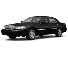 Hire the Best Connecticut Luxury Limousine and Lincoln Town Car Service | free-classifieds-usa.com - 1
