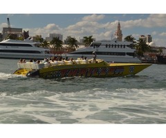 Thriller Miami Speedboat is a power catamaran | free-classifieds-usa.com - 4