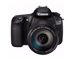 Canon EOS 60D Digital SLR Camera with Canon EF-S 18-200mm IS lens | free-classifieds-usa.com - 1