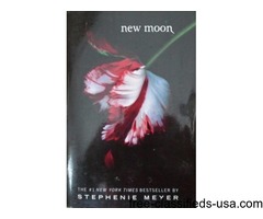 New Moon by Stephanie Meyer | free-classifieds-usa.com - 1