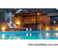 5-bedroom and 4-bathroom White Villa with Pool | free-classifieds-usa.com - 3