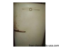 Old G.E. fridge | free-classifieds-usa.com - 1
