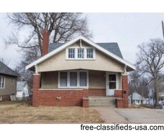 This spacious one and a half story home | free-classifieds-usa.com - 1