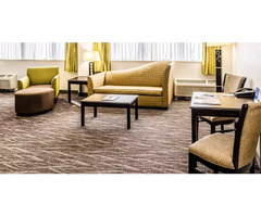 Stay in the Heart of Charleston - Book Comfort Inn Downtown | free-classifieds-usa.com - 1