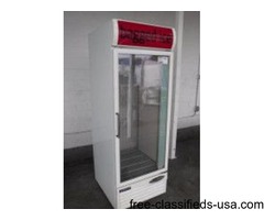 27" GLASS DOOR REACH IN MERCHANDISER | free-classifieds-usa.com - 1