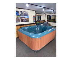 Jacuzzi 6 person spa for sale | free-classifieds-usa.com - 1