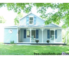 Cottage with Maple Floors in North Port, Michigan | free-classifieds-usa.com - 1