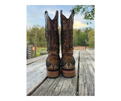 Embroidered Corral Cowgirl Boots - Never Been Worn. Size 7.5 | free-classifieds-usa.com - 2