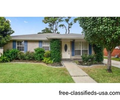 This beautiful updated 3 bedroom, 2 bath 5 Min from CBD | free-classifieds-usa.com - 1