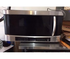Above Stove Microwave needs some tinkering | free-classifieds-usa.com - 1