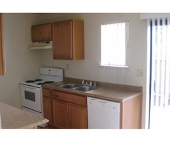 2 Bedroom Townhouse Available Now | free-classifieds-usa.com - 1