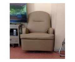 Leather RV recliners | free-classifieds-usa.com - 1
