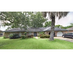 4 BEDS/2 BATHS, DOUBLE ATTACHED GARAGE $150,000 | free-classifieds-usa.com - 1
