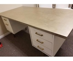 Desk and Two Chairs | free-classifieds-usa.com - 1