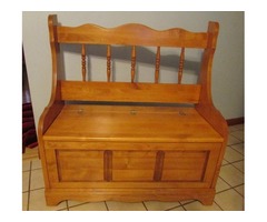 maple toy chest | free-classifieds-usa.com - 1