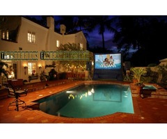 Inflatable Movie Screen & Projector | free-classifieds-usa.com - 1