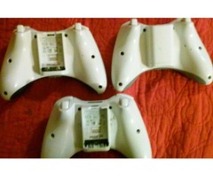 3 Xbox controllers | free-classifieds-usa.com - 2