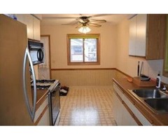 Move-in ready 3 bedroom Rambler in a quiet, convenient neighborhood | free-classifieds-usa.com - 2