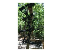 Hoyt Charger compound bow | free-classifieds-usa.com - 1