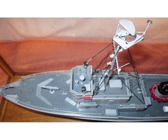 BOAT MODEL - Nautical - USS WHIPPOORWILL in Case - Estate of Capt | free-classifieds-usa.com - 2