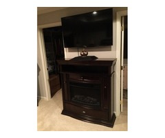 Fireplace and jewelry box with storage in bottom | free-classifieds-usa.com - 1