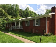 well maintained 4 Bedroom brick house, 2 bathrooms | free-classifieds-usa.com - 1