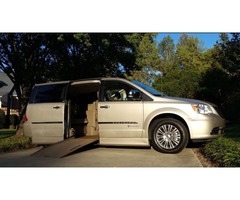 2013 Chrysler Town & Country Touring-L | free-classifieds-usa.com - 1