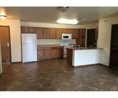 3 bedroom apartment with free garage for 1 year! | free-classifieds-usa.com - 2
