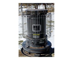 Kerosene heater & electric oil filled heaters, excellent condition. | free-classifieds-usa.com - 1